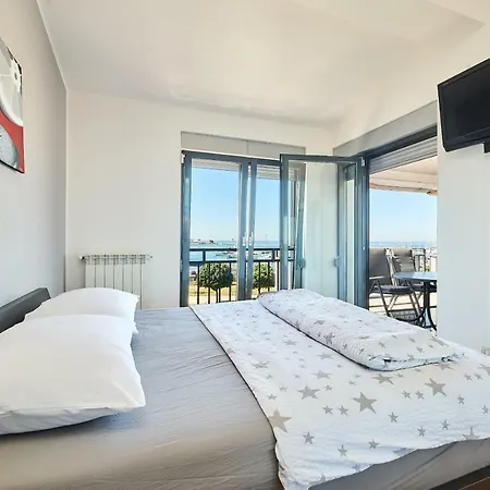 Bellavista Sea View شقة